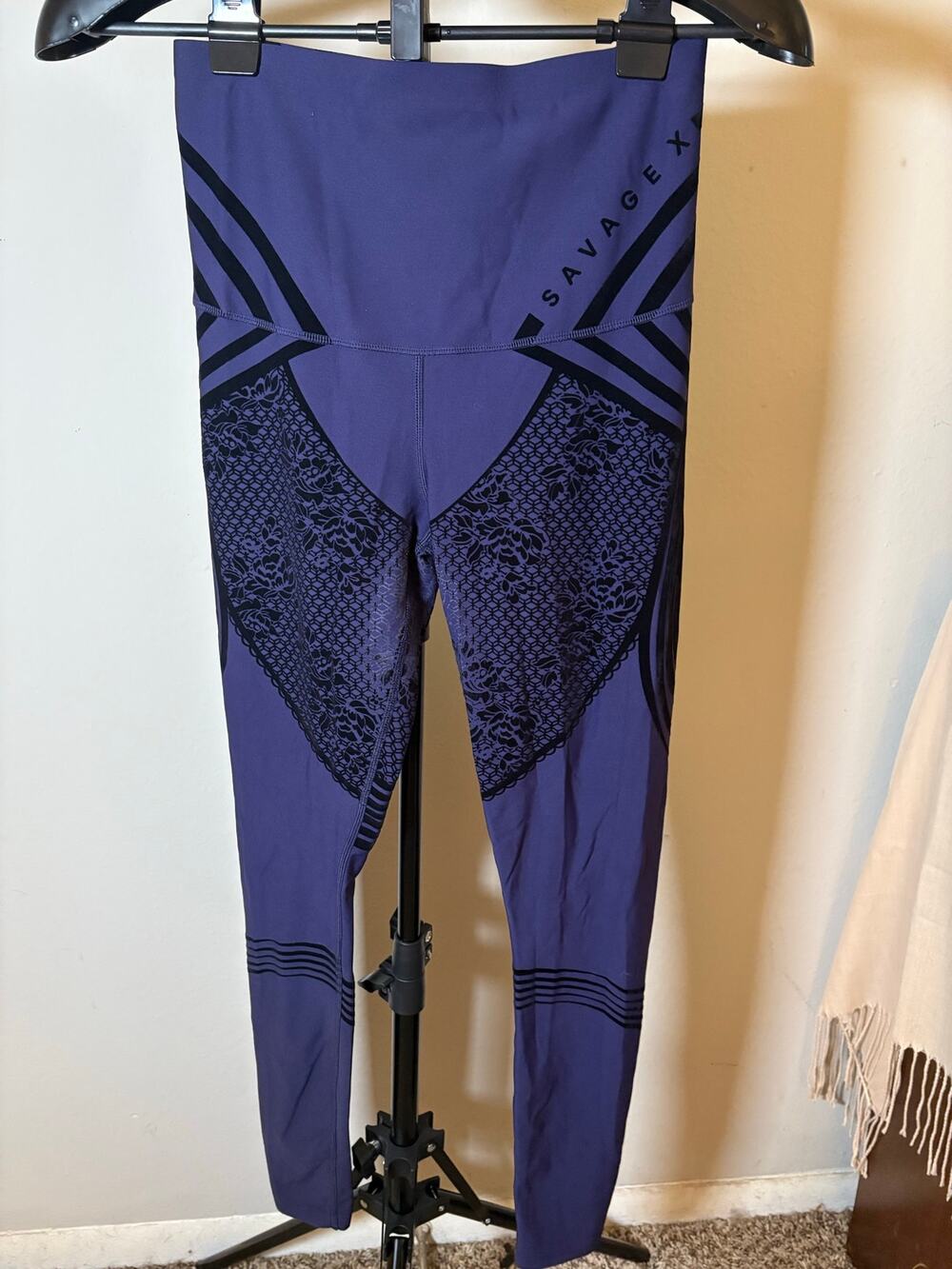 Savage x February Leggings